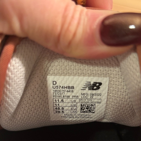 New Balance Men's 574 Cordura Sneakers Leather - Picture 6 of 6